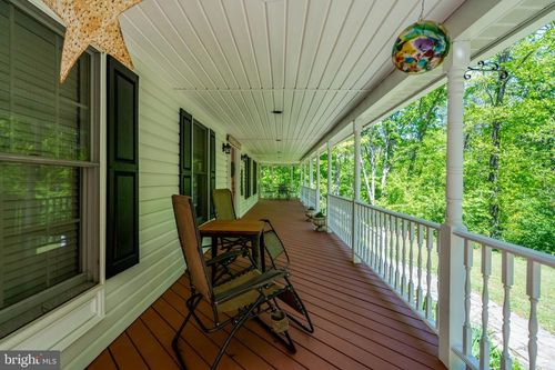 2429 Cromwell Rd, CATLETT, VA, 20119-2532 | Card Image