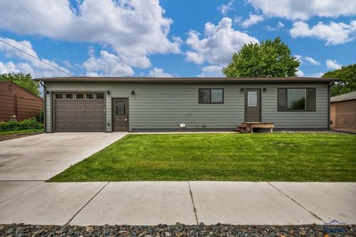 1305 Downing St, Rapid City, SD, 57701-0732 | Card Image