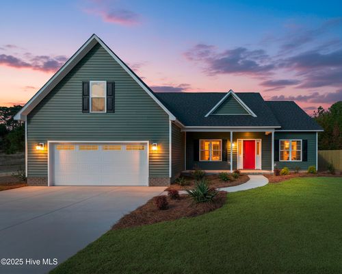 682 Crump Farm Rd, New Bern, NC, 28562-9124 | Card Image