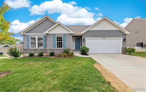 4602 Siesta Dr, Imperial, MO, 63052-1397 | Card Image