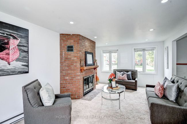 239 Hamilton St, House other with 4 bedrooms, 2 bathrooms and 6 parking in Cambridge ON | Image 11