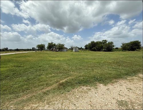 18543 Cyclone Branch Rd, Burlington, TX, 76519-3139 | Card Image