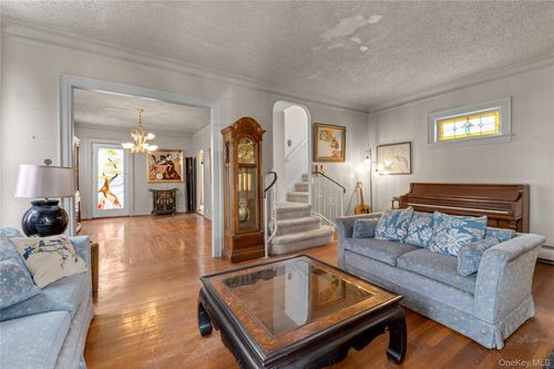 14610 13th Ave, Whitestone, NY, 11357-2421 | Card Image