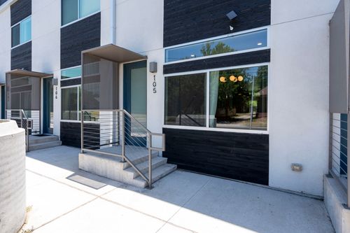 105-1701 E M L King Jr Boulevard, Austin, TX, 78702 | Card Image