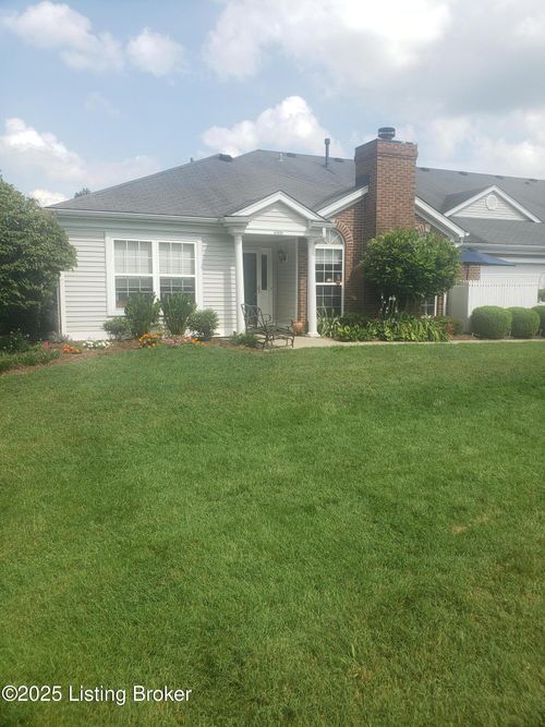 8309 River Forest Pl, Louisville, KY, 40258-5413 | Card Image