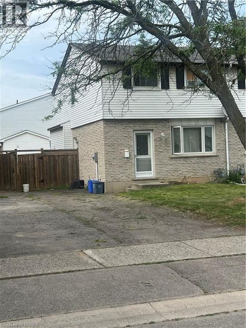35 Debby Crescent, Brantford, ON, N3R7A4 | Card Image