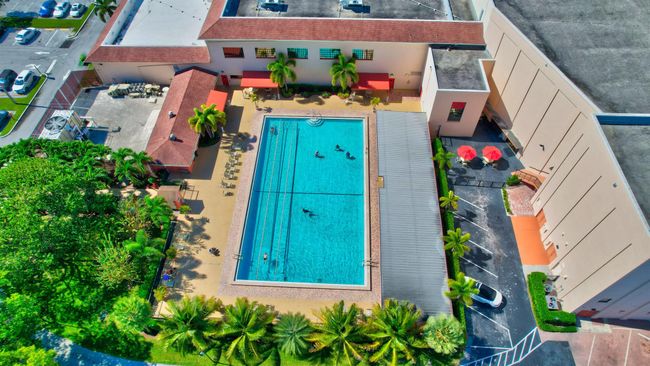 4049 Wolverton C, Condo with 2 bedrooms, 2 bathrooms and null parking in Boca Raton FL | Image 80