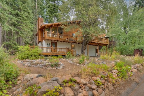 105 Shoreview Dr, Tahoe City, CA, 96145-2172 | Card Image