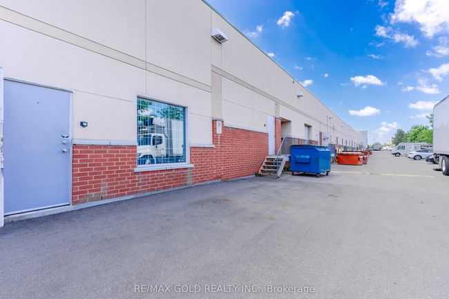 5 - 351 Parkhurst Sq, Home with 0 bedrooms, 1 bathrooms and null parking in Brampton ON | Image 26