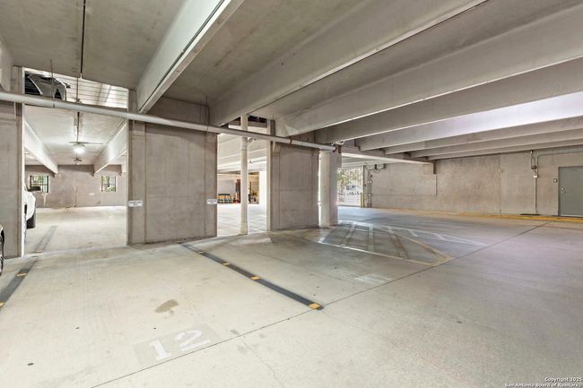 APT-109 - 215 Center, Condo with 2 bedrooms, 3 bathrooms and null parking in San Antonio TX | Image 39