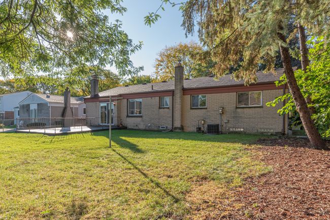 37332 Munger Dr, House other with 3 bedrooms, 2 bathrooms and null parking in Livonia MI | Image 38