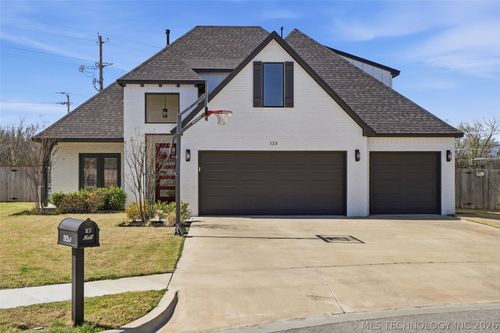 320 W 130th Pl S, Jenks, OK, 74037-4459 | Card Image