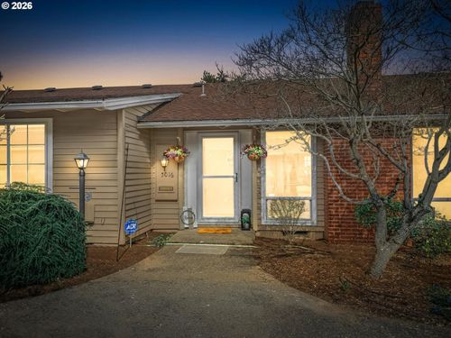 5016 Sw Normandy Pl, Beaverton, OR, 97005-3633 | Card Image