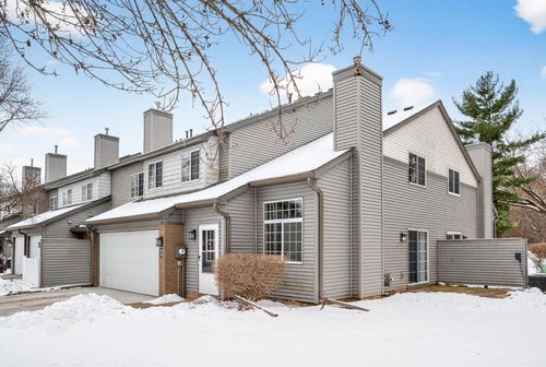 apt-6-9935 Russell Ave N, Brooklyn Park, MN, 55444-1043 | Card Image