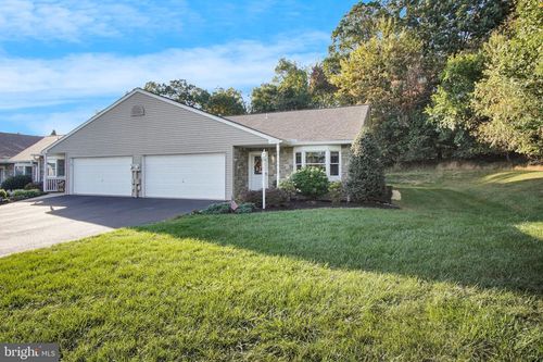 2598 Shagbark Court, YORK, PA, 17406 | Card Image