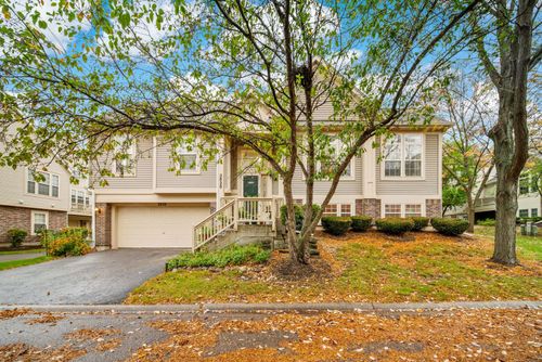 2820 Greenwood Ave, Arlington Heights, IL, 60004-8428 | Card Image