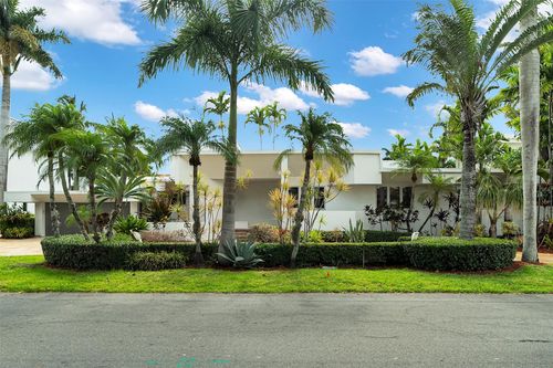 18 Nurmi Dr, Fort Lauderdale, FL, 33301-1403 | Card Image