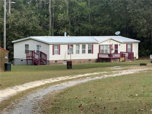 2649 Manning Dr, Valentines, VA, 23887-2014 | Card Image