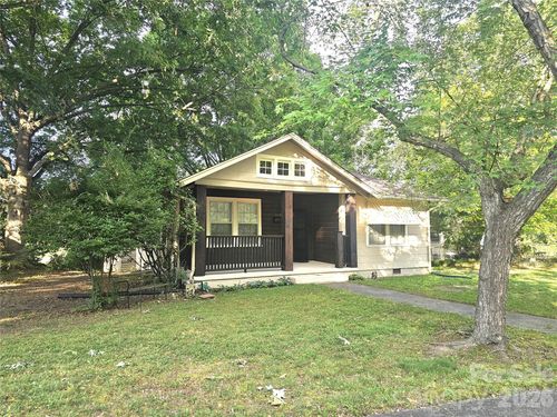 1129 W 5th Ave, Gastonia, NC, 28052-3912 | Card Image