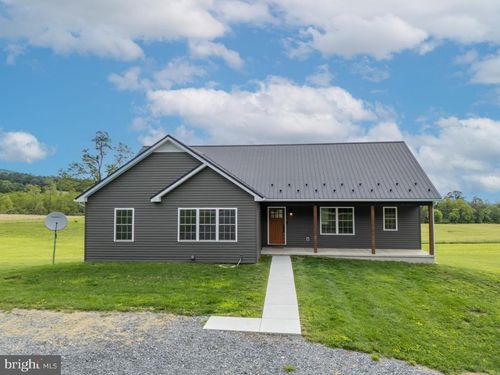 53 Oak Bend Rd, NEWBURG, PA, 17240-9142 | Card Image