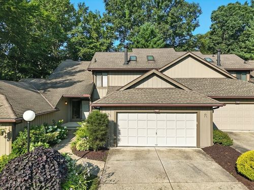 2180 Stone Creek Trl, Cuyahoga Falls, OH, 44223-1266 | Card Image