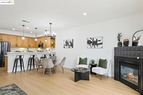 4153 Clarinbridge Cir, Dublin, CA, 94568-7210 | Card Image