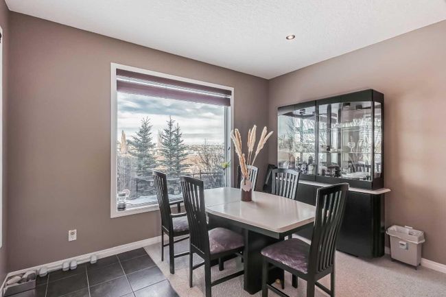 110 Kincora Heights Nw, Home with 5 bedrooms, 3 bathrooms and 5 parking in Calgary AB | Image 41