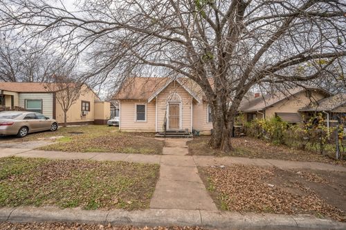 3720 Avenue M, Fort Worth, TX, 76105-3501 | Card Image