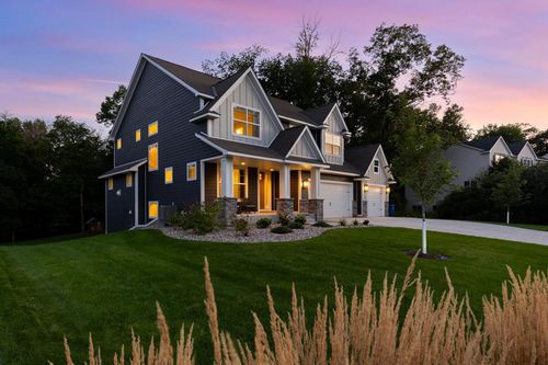 16957 Valley Rd, Eden Prairie, MN, 55347-2826 | Card Image
