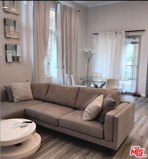 194 Rose Arch, Irvine, CA, 92620 | Card Image