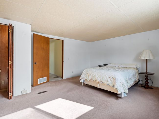 1397 N Channel Dr, House other with 4 bedrooms, 3 bathrooms and null parking in Harsens Island MI | Image 23