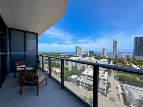 1605-121 Ne 34th St, Miami, FL, 33137-3872 | Card Image