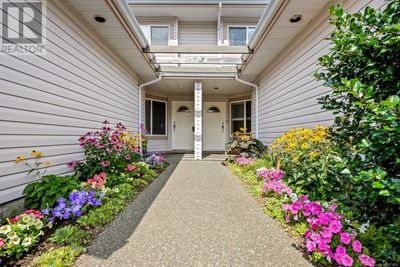 5 - 950 Braidwood Rd, Townhouse with 2 bedrooms, 3 bathrooms and 5 parking in Courtenay BC | Image 2