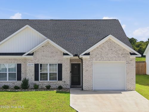 b-1409 B Dorset Dr, Greenville, NC, 27834-2545 | Card Image