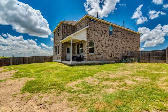 572 Pepperbark Loop, House other with 4 bedrooms, 3 bathrooms and 4 parking in Buda TX | Image 22