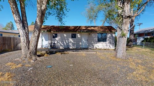 59 E 5th St, Battle Mountain, NV, 89820-2038 | Card Image