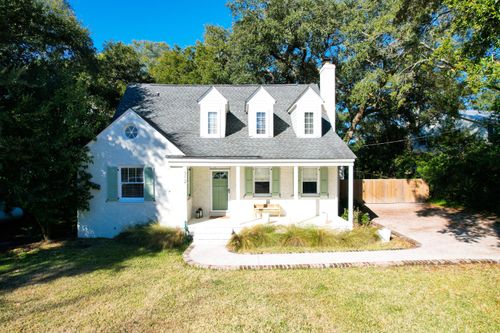 312 Bayview Dr, Mount Pleasant, SC, 29464-3431 | Card Image