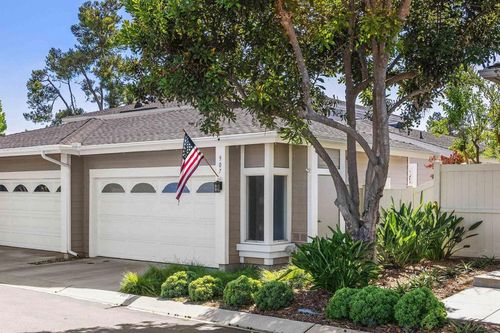 907 Wentworth Cir, Vista, CA, 92081-5374 | Card Image