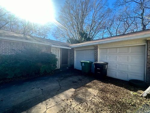 15906 Willbriar Ln, Missouri City, TX, 77489-3306 | Card Image