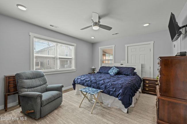106 S Water St, House other with 6 bedrooms, 5 bathrooms and null parking in Swansboro NC | Image 47