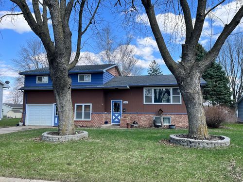 1320 N 14th Street, Estherville, IA, 51334 | Card Image