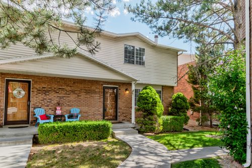 12-2242 E Grand Spruce Cv, Holladay, UT, 84117-5292 | Card Image