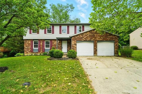 712 Decker Dr, Miamisburg, OH, 45342-3951 | Card Image