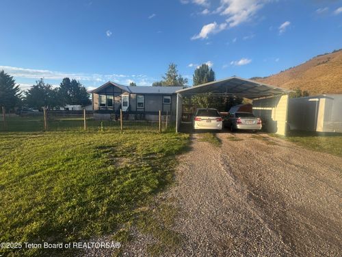 105 Westview Dr, Afton, WY, 83110-9707 | Card Image