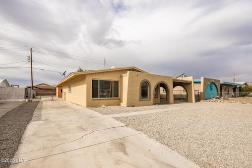 3711 Garnet Cir, Lake Havasu City, AZ, 86404-9640 | Card Image