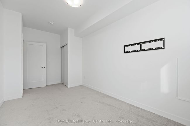 E8 - 20 Palace St, Condo with 2 bedrooms, 2 bathrooms and 1 parking in Kitchener ON | Image 24