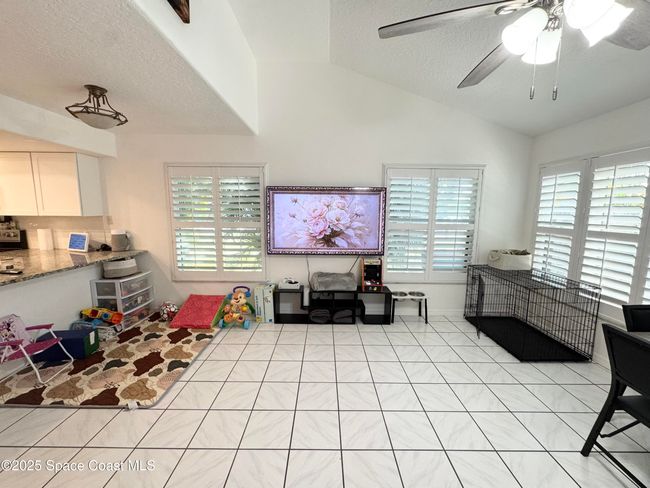 1 - 255 Woodland Ave, Townhouse with 2 bedrooms, 2 bathrooms and null parking in Cocoa Beach FL | Image 7