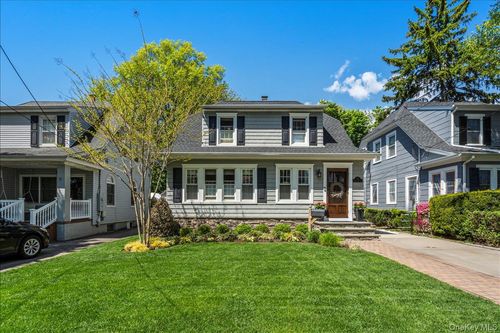 94 Roosevelt Street, Hempstead, NY, 11530 | Card Image