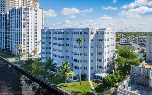 301-1900 Clifford St, FORT MYERS, FL, 33901 | Card Image