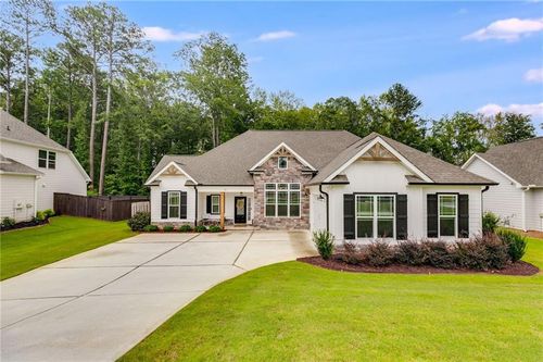 97 Twelve Parks Trl, Sharpsburg, GA, 30277-3672 | Card Image